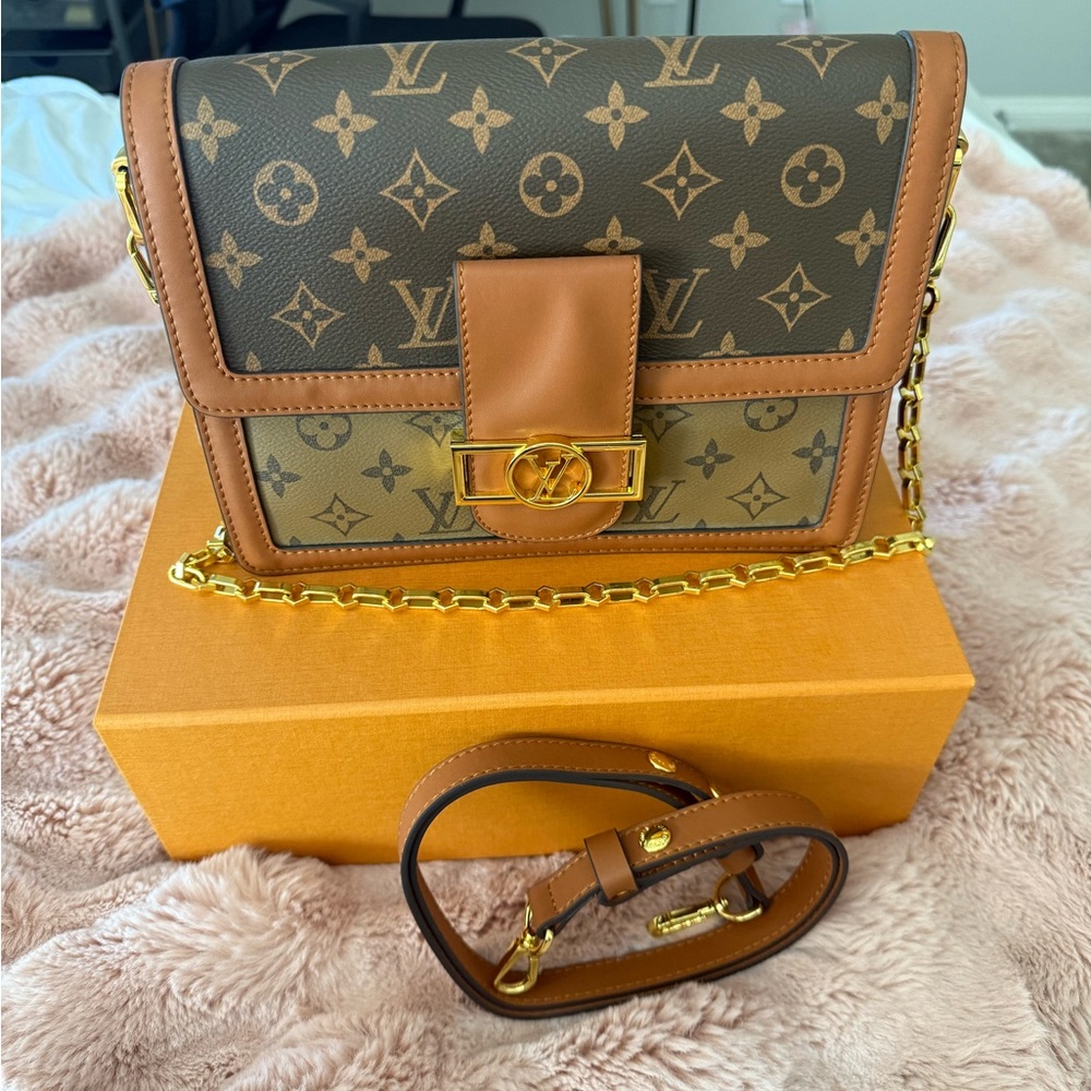 Louis Vuitton Tan and Brown Monogram Crossbody Bag